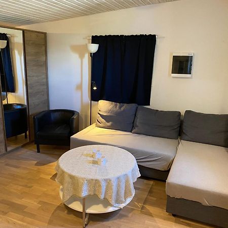 Idyliska Boende Mitt Pa Oeland Apartment Farjestaden Bagian luar foto