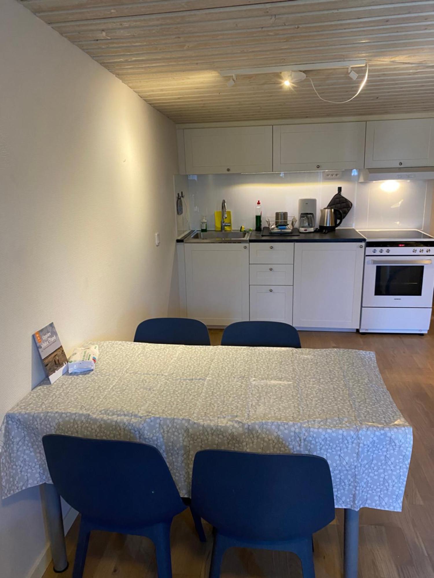 Idyliska Boende Mitt Pa Oeland Apartment Farjestaden Bagian luar foto